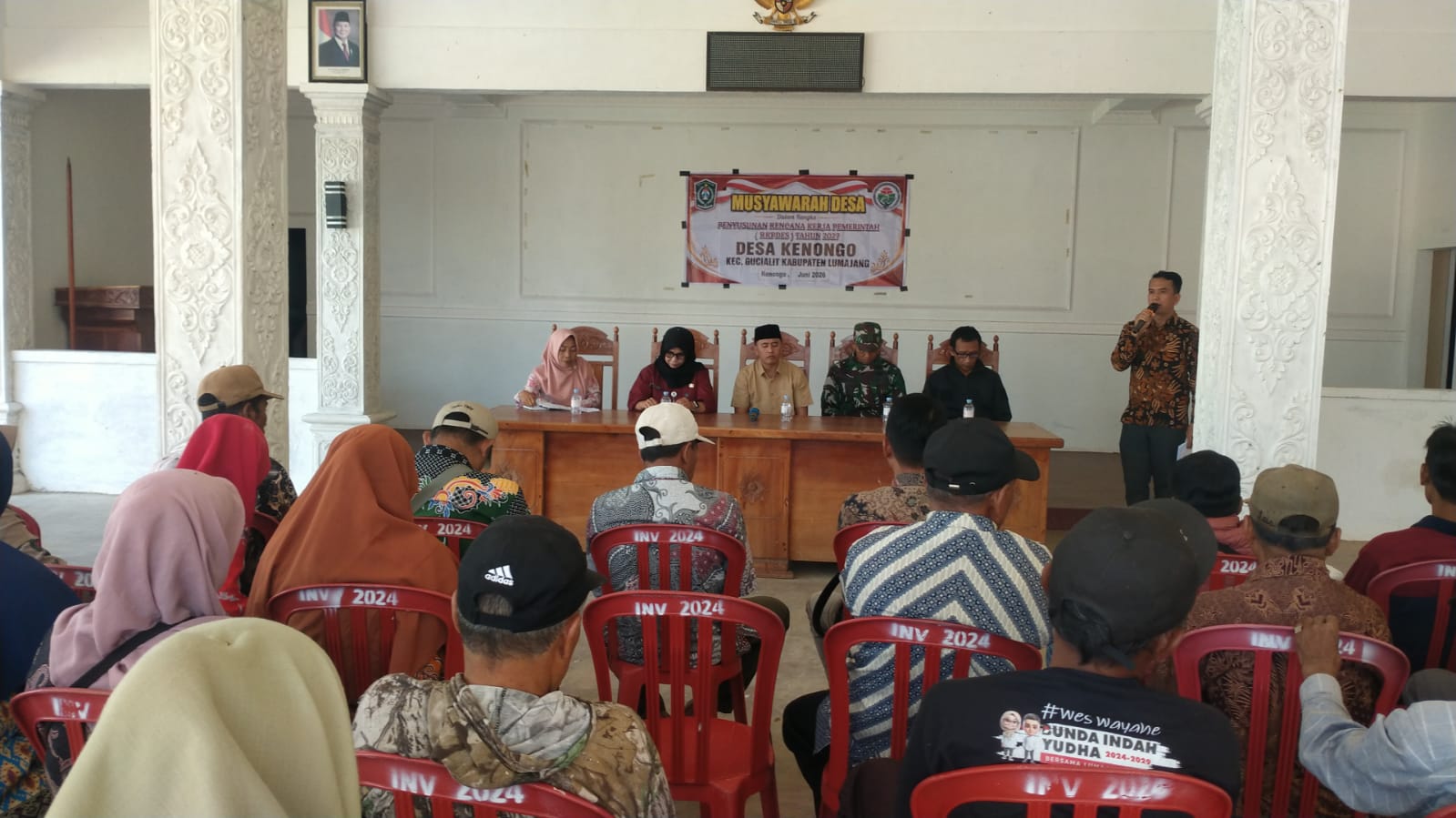Tim PTPD Kecamatan Gucialit Hadiri Musdes Pembentukan Tim Penyusun RKP Desa Kenongo