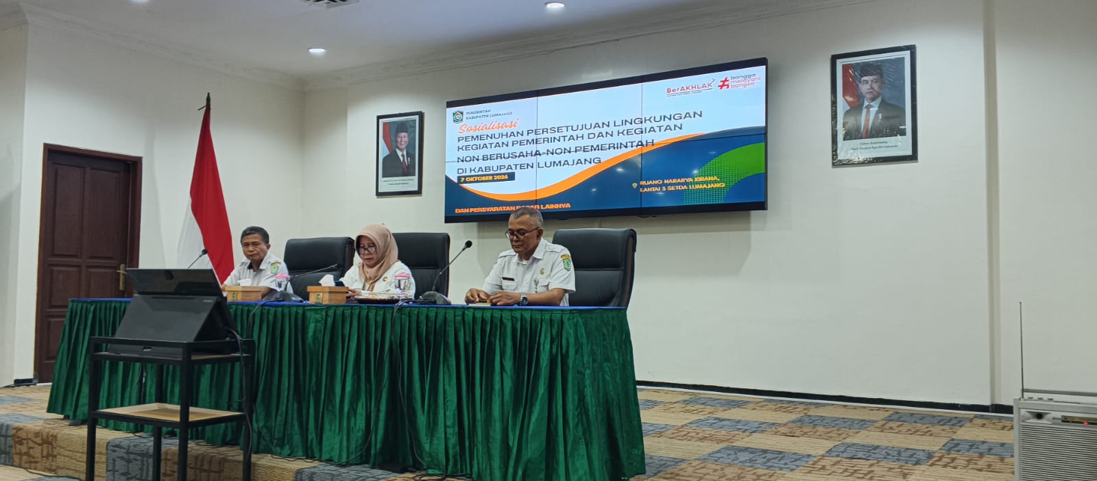 Kasi PMD Kecamatan Gucialit Hadiri Sosialisasi Pemenuhan Persetujuan Lingkungan Kegiatan Pemerintah 
